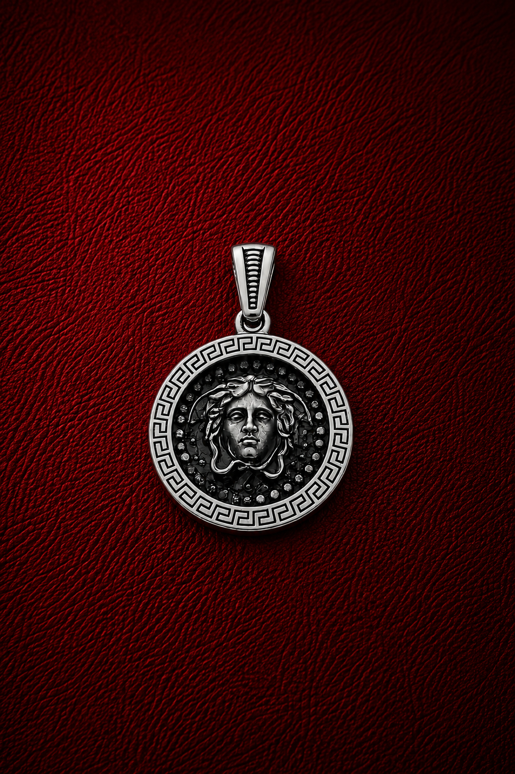 Oksitli Medusa Kolye Ucu